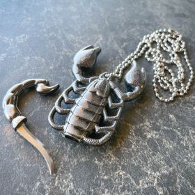 Scorpion Neck Knife